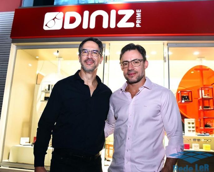 Leia mais sobre o artigo Com 20 anos de tradição no ES, Óticas Diniz inaugura nova loja conceito na Praia do Canto
