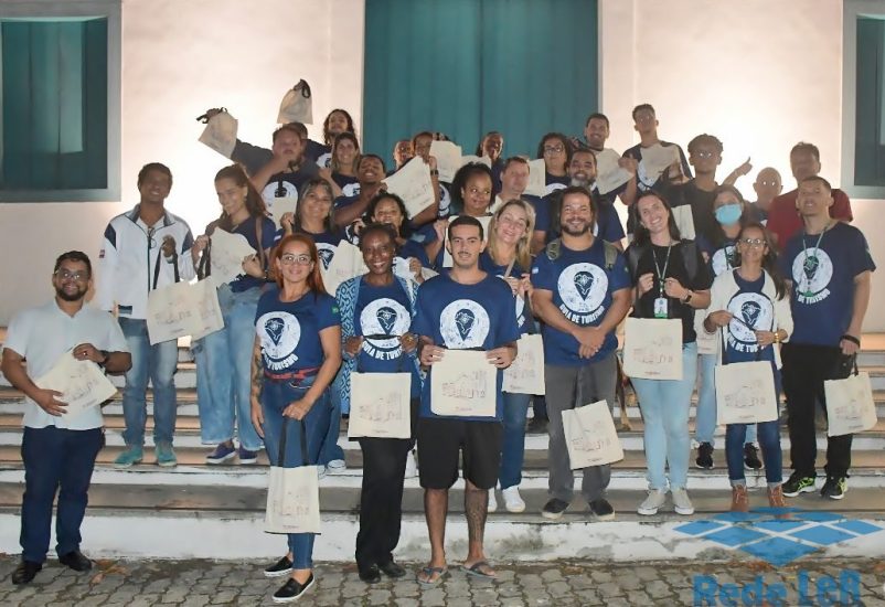 Leia mais sobre o artigo Alunos do Ifes Piúma visitam Santuário Nacional de Anchieta