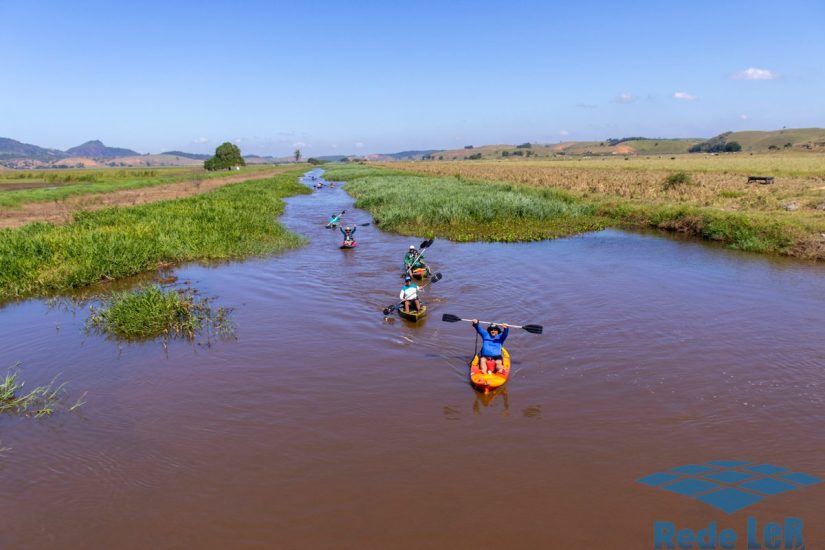 Leia mais sobre o artigo Piúma: 4ª Edição da Descida Ecológica: Expedição do Rio Novo, em Piúma conta com mais de 60 Participantes Conscientizados sobre a Preservação do Rio