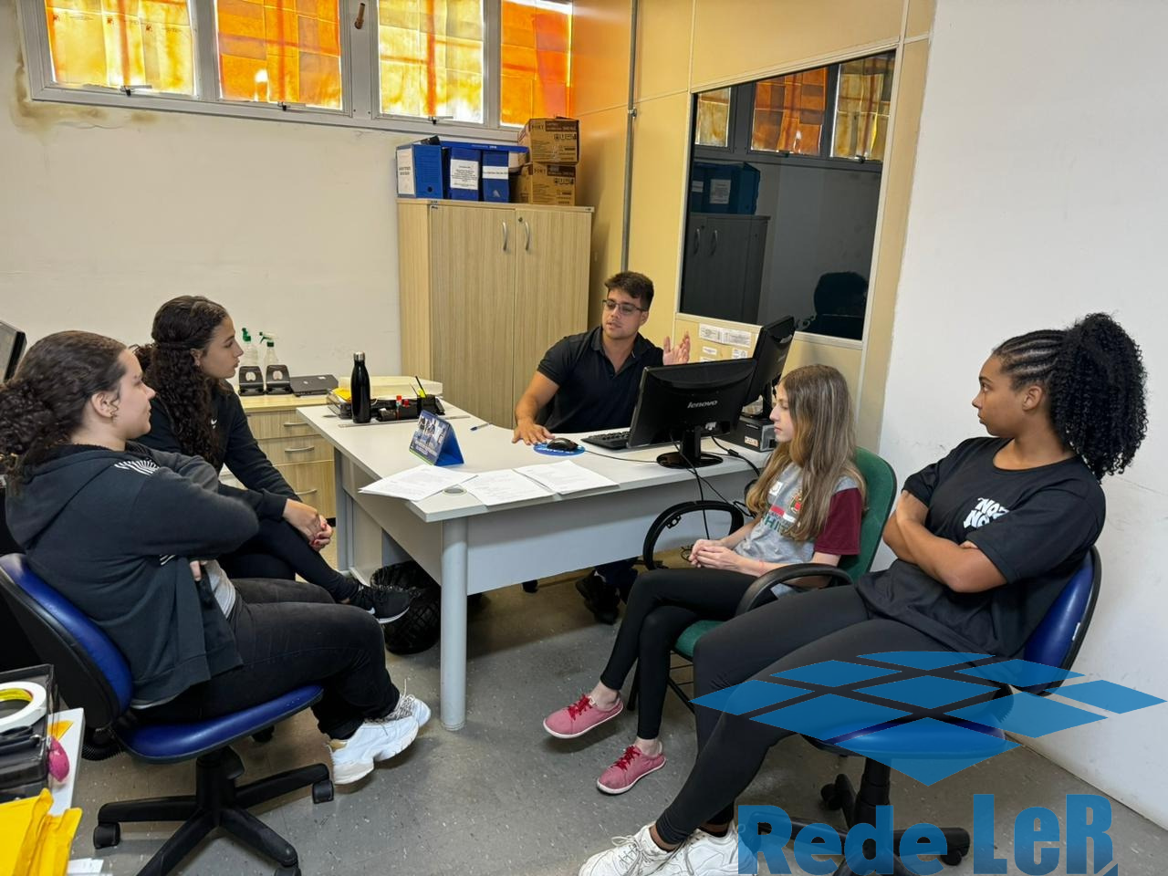 Leia mais sobre o artigo Projeto Ouvidoria nas Escolas é semifinalista no Prêmio Inoves 2024