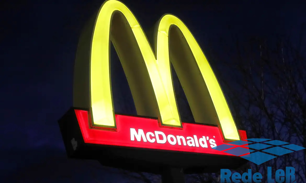 Leia mais sobre o artigo Surto de E. coli pode estar relacionado a sanduíche do McDonalds
