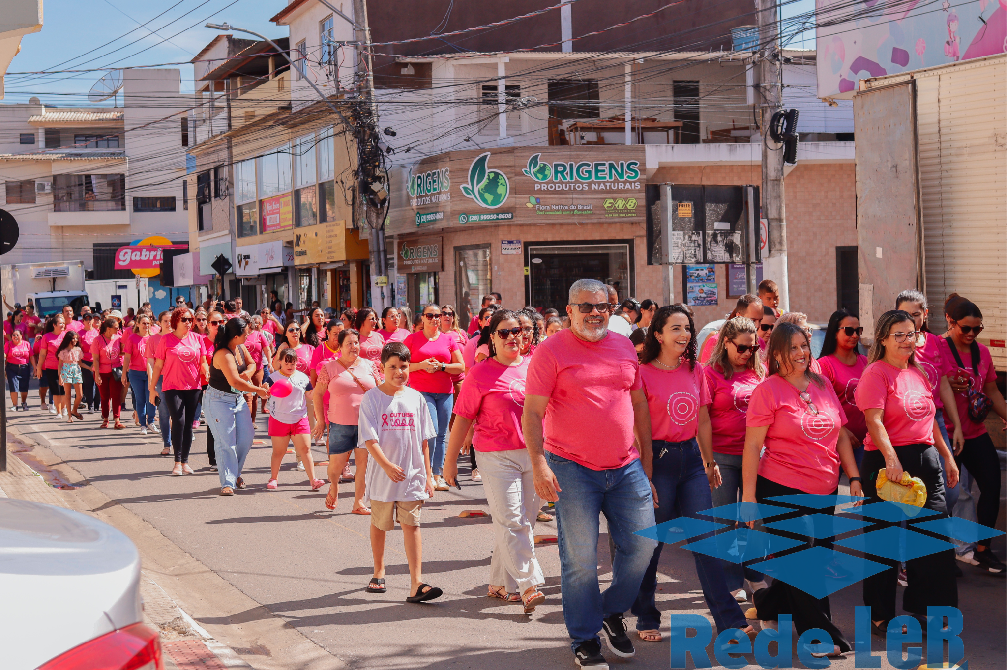 Leia mais sobre o artigo Piúma: 3ª Caminhada Pela Vida promove conscientização sobre o Outubro Rosa em Piúma