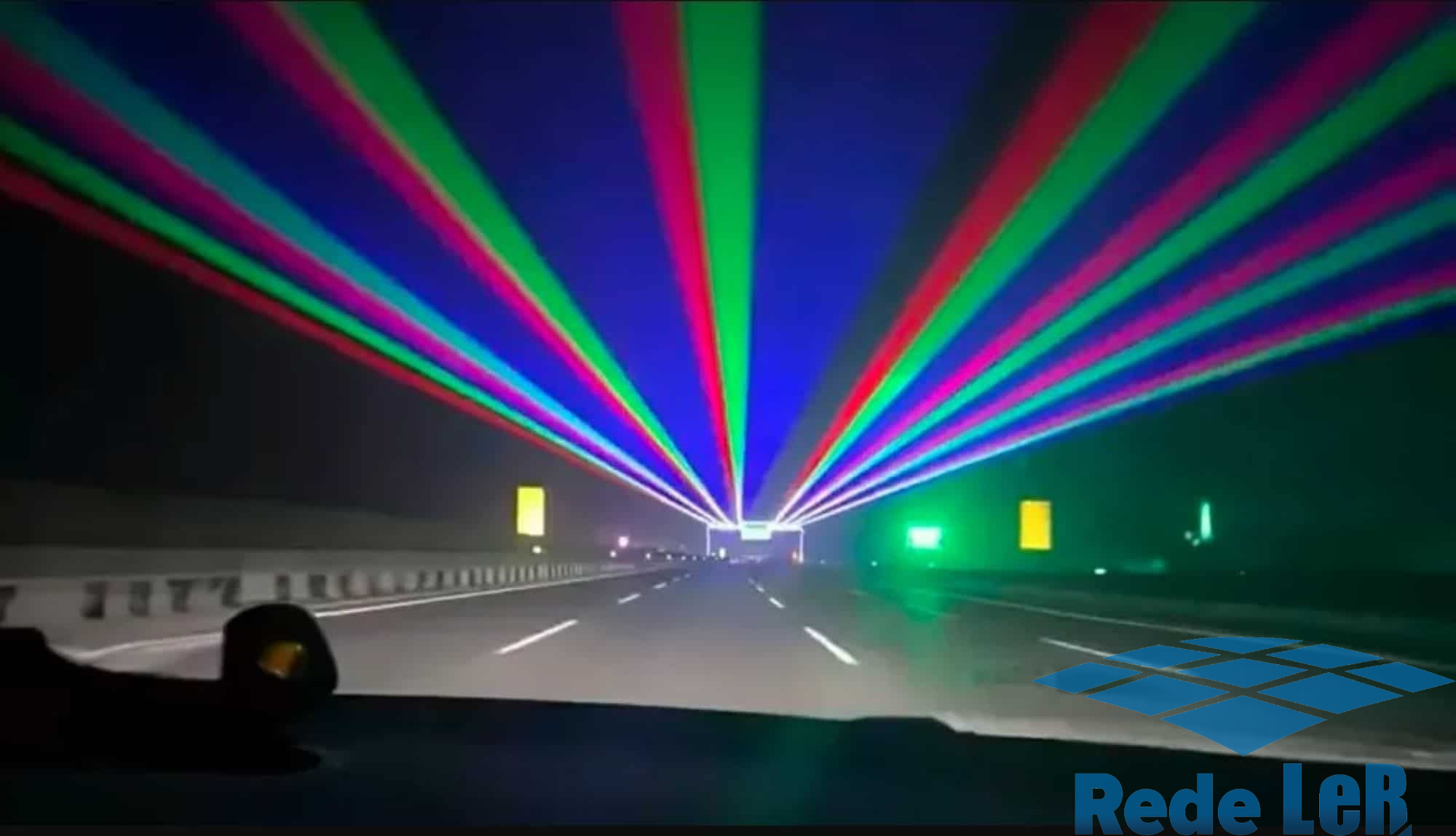 Leia mais sobre o artigo China cria arco-íris artificial para manter motoristas acordados à noite