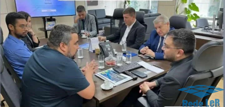 Leia mais sobre o artigo Guarapari: Prefeito eleito de Guarapari realiza reuniões com deputados e ministros em busca de recursos para o município