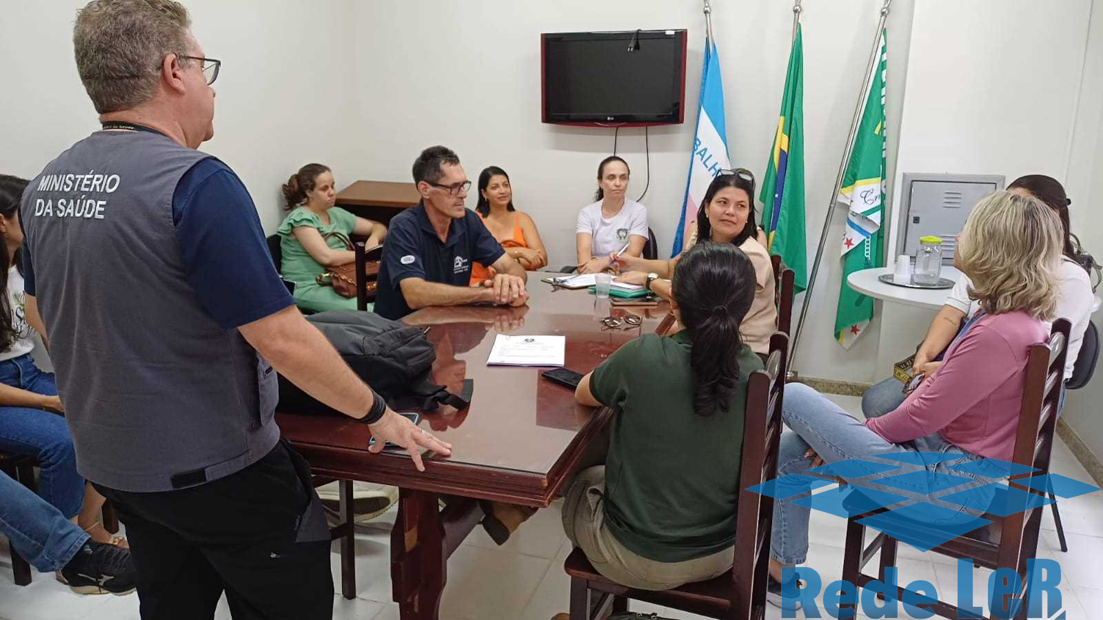 Leia mais sobre o artigo Alfredo Chaves: Técnicos do Ministério da Saúde se reúnem em Alfredo Chaves para discutir avanço da febre oropouche