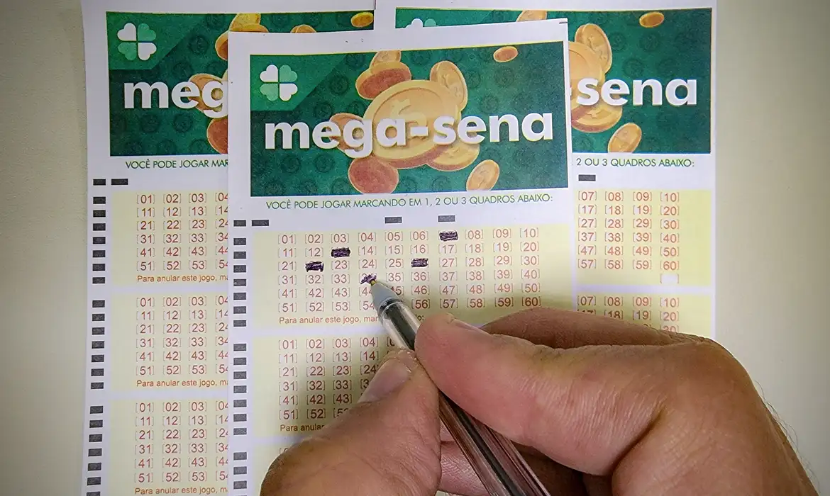 Leia mais sobre o artigo Mega-Sena sorteia nesta quinta-feira prêmio estimado em R$ 6,2 milhões