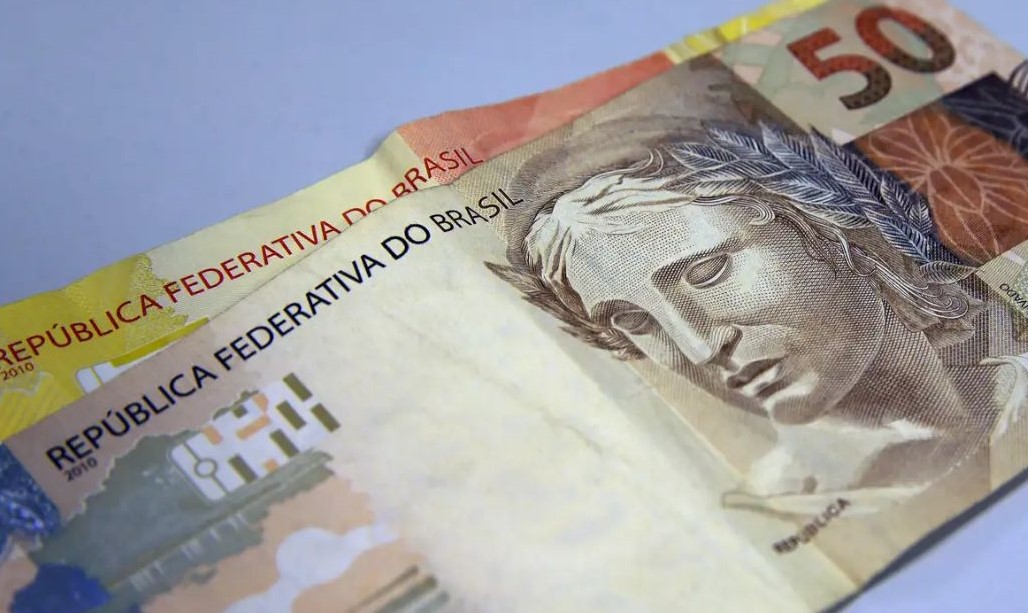 Leia mais sobre o artigo Caixa libera abono salarial para nascidos em setembro e outubro
