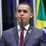 Emenda de deputado capixaba pode gerar impacto de R$ 3 bilhões em municípios capixabas e de até R$ 293 bilhões nos municípios brasileiros