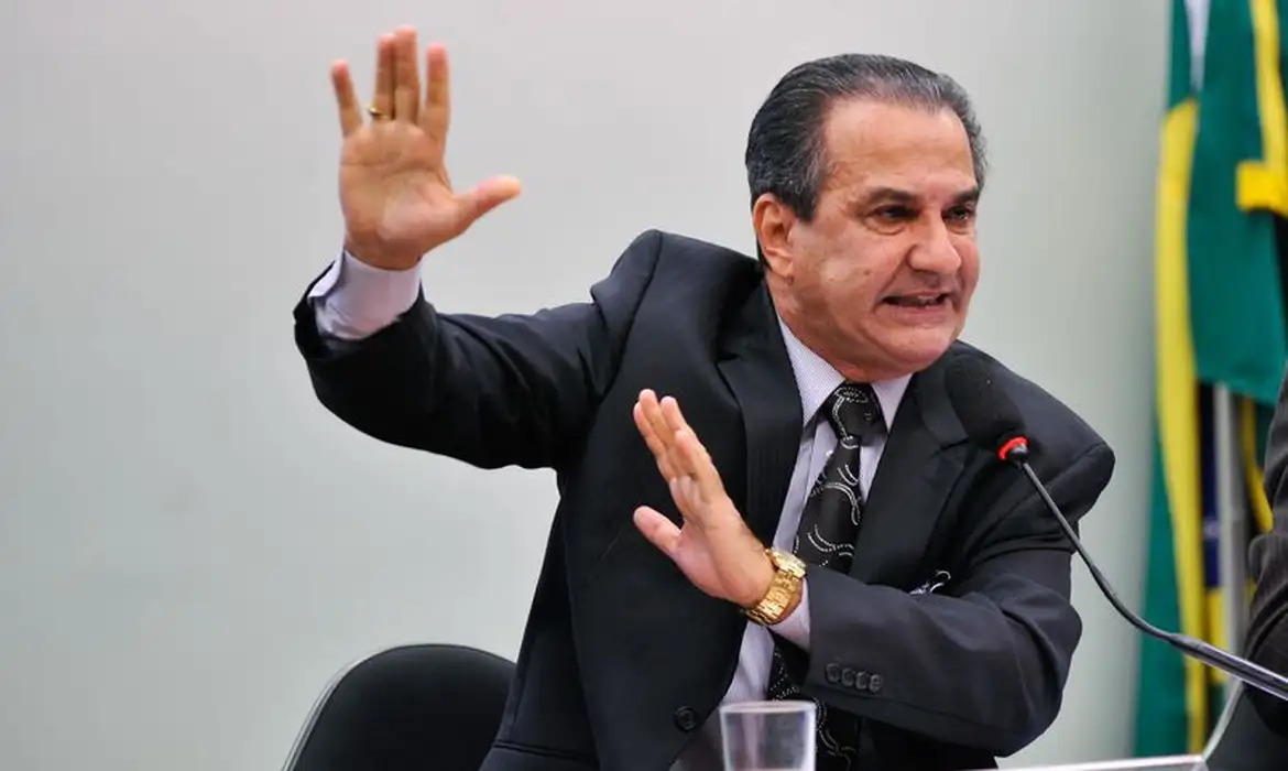 Leia mais sobre o artigo Moraes determina busca e apreensão contra Silas Malafaia