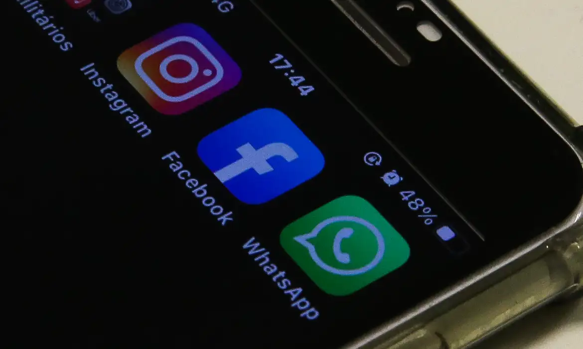 Leia mais sobre o artigo Big techs descumprem regras eleitorais no dia da votação, diz estudo